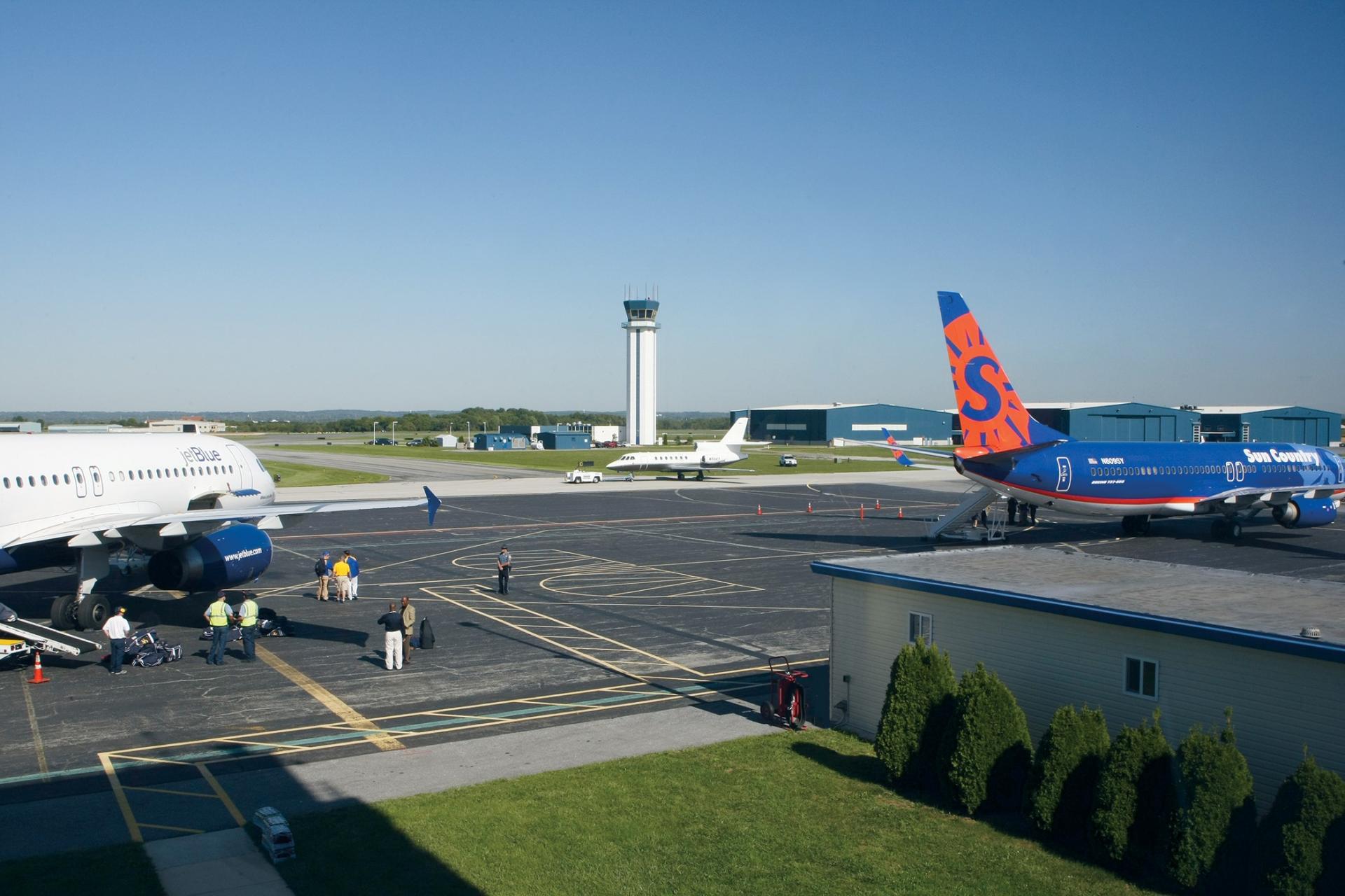 Delaware Airport Parking: Your Stress-Free Flight Starts Here